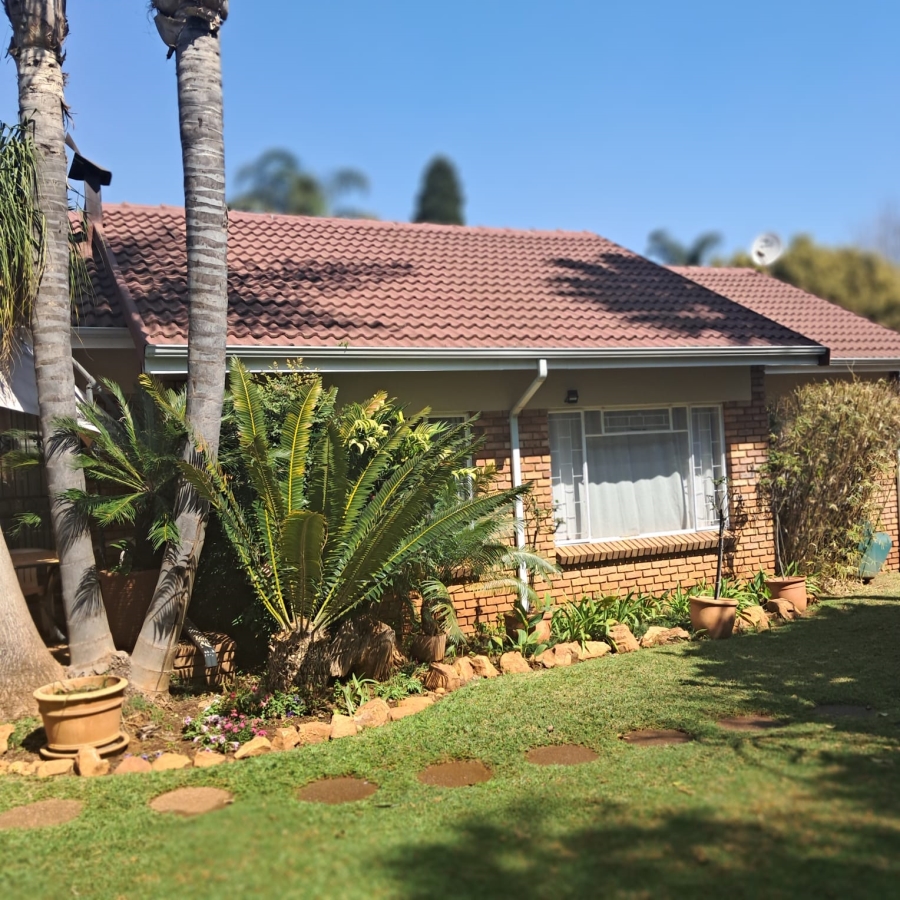 3 Bedroom Property for Sale in Die Wilgers Gauteng