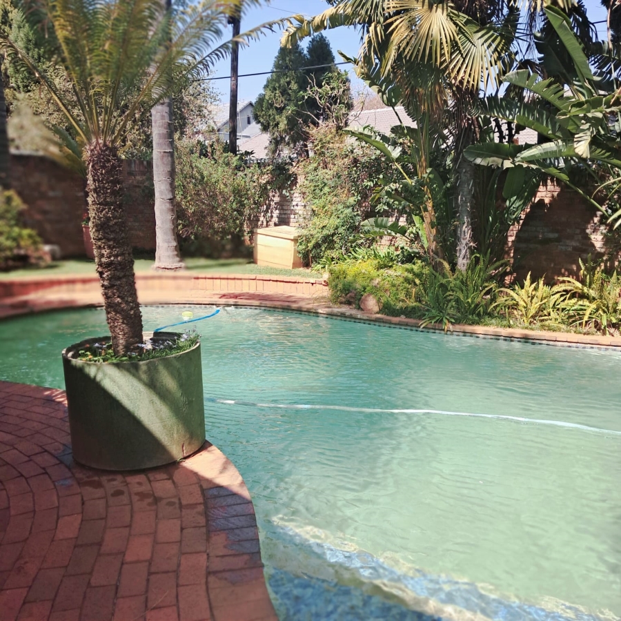 3 Bedroom Property for Sale in Die Wilgers Gauteng