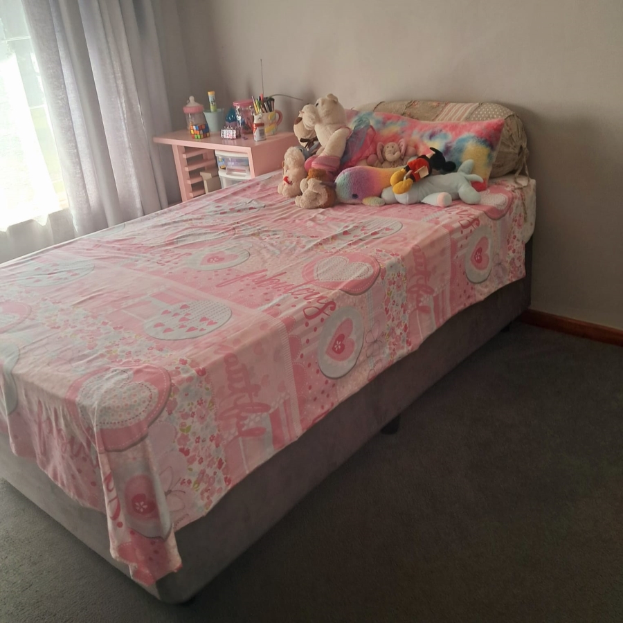 3 Bedroom Property for Sale in Die Wilgers Gauteng