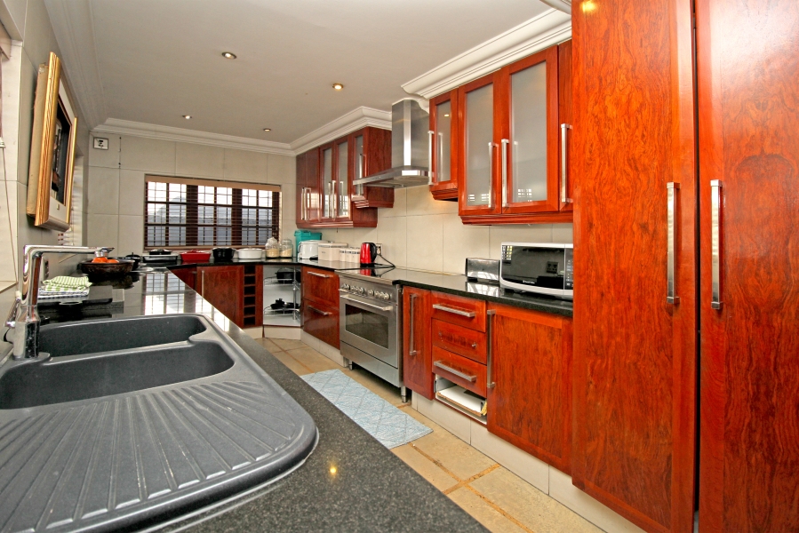 3 Bedroom Property for Sale in Norwood Gauteng