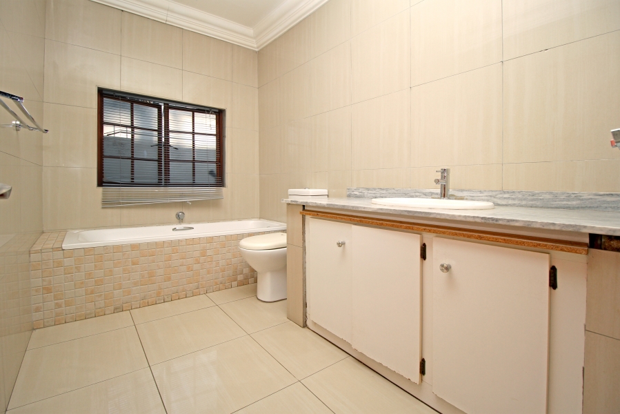 3 Bedroom Property for Sale in Norwood Gauteng