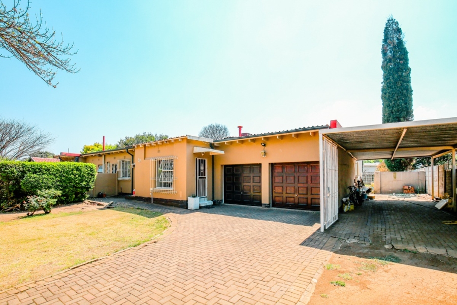 4 Bedroom Property for Sale in Highway Gardens Gauteng