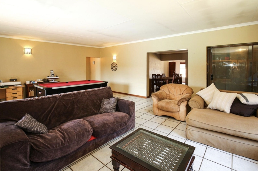 4 Bedroom Property for Sale in Highway Gardens Gauteng