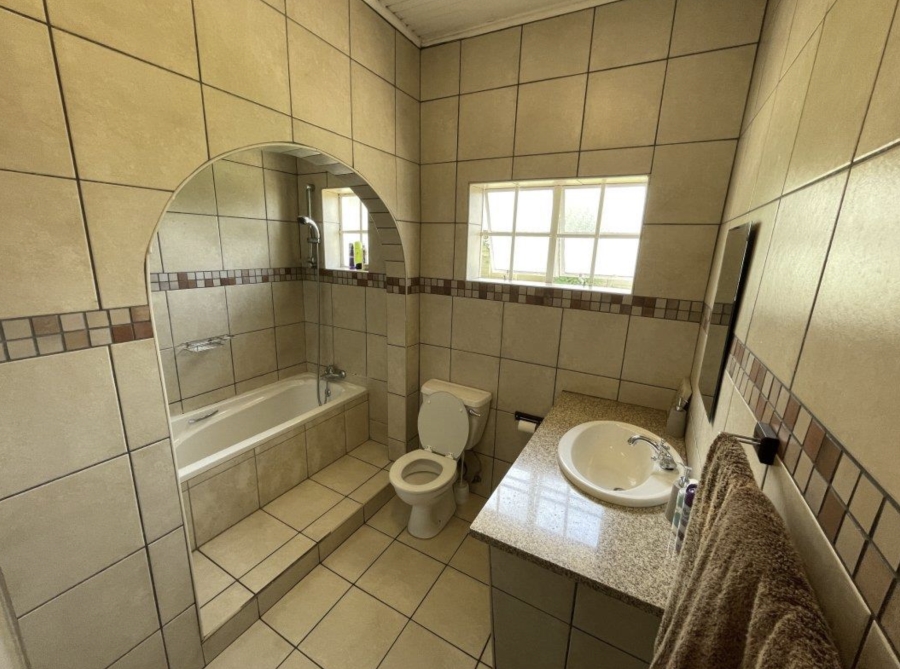 3 Bedroom Property for Sale in Eastleigh Ridge Gauteng