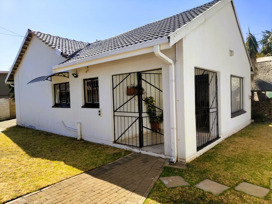 3 Bedroom Property for Sale in Arcon Park Gauteng