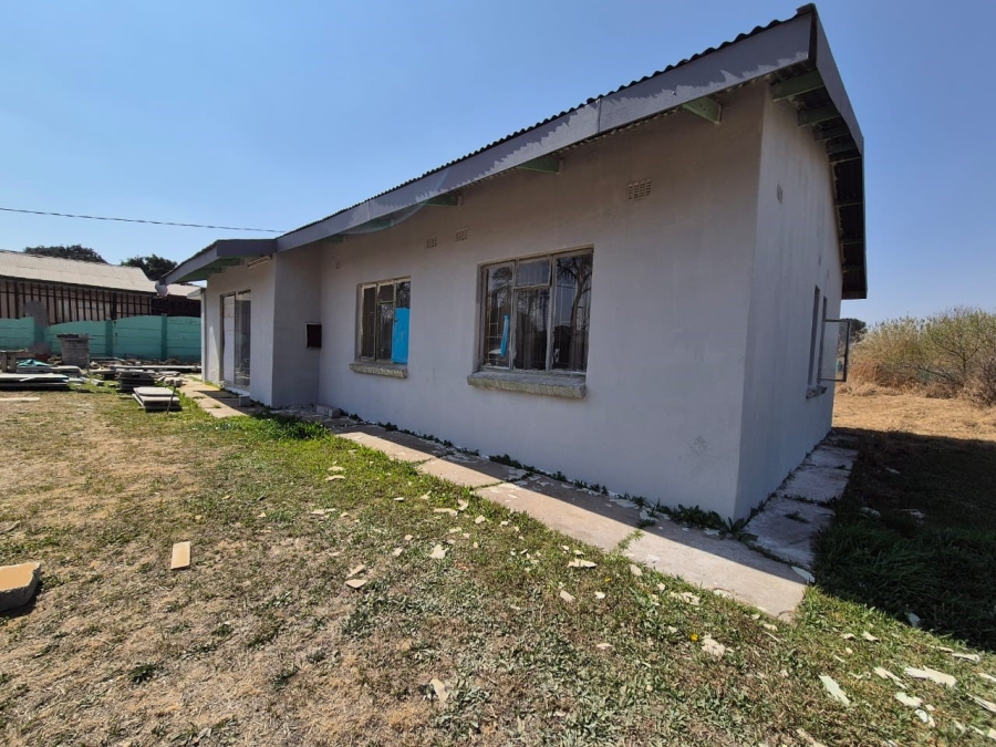 4 Bedroom Property for Sale in Duncanville Gauteng