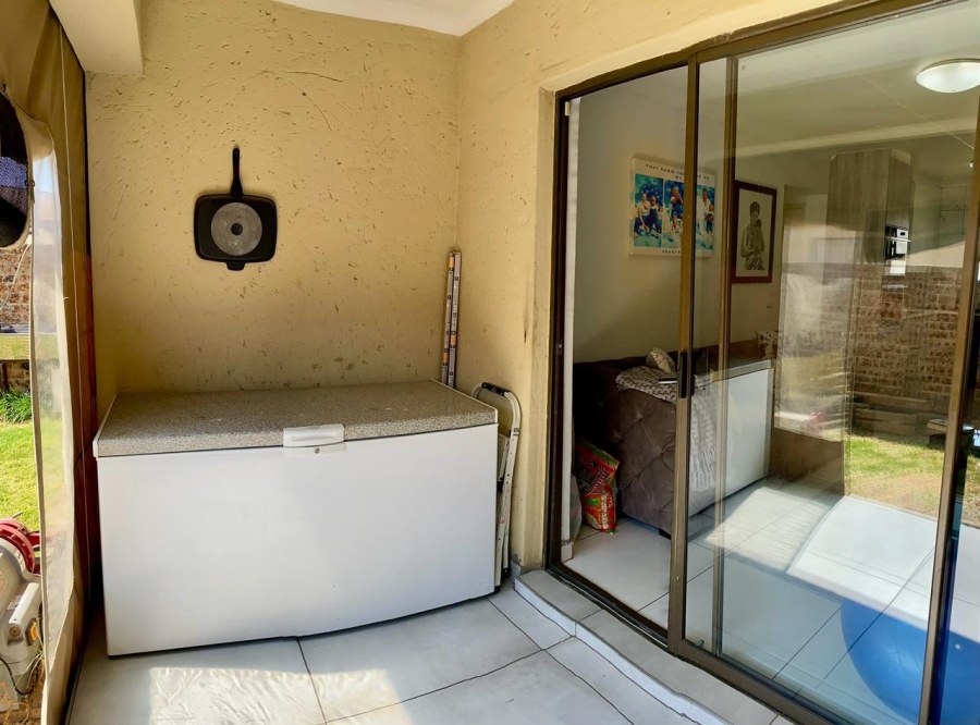 To Let 2 Bedroom Property for Rent in Parkrand Gauteng