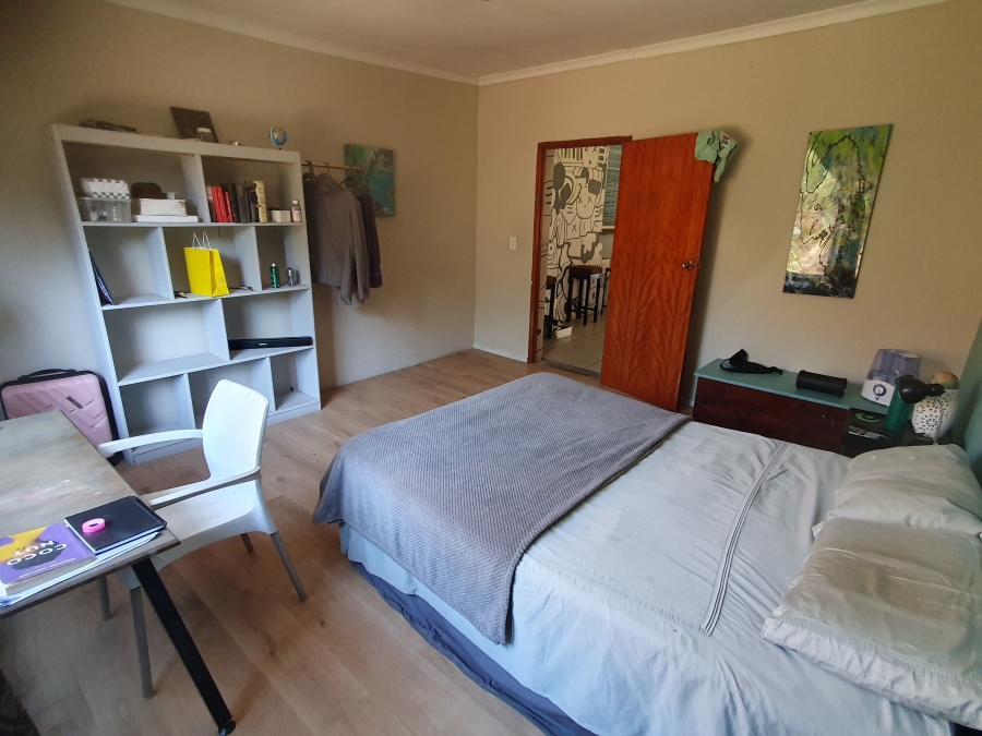 5 Bedroom Property for Sale in Selcourt Gauteng