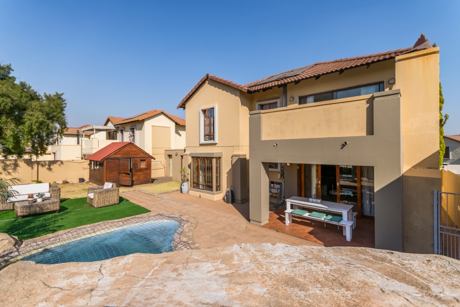 3 Bedroom Property for Sale in Kyalami Hills Gauteng