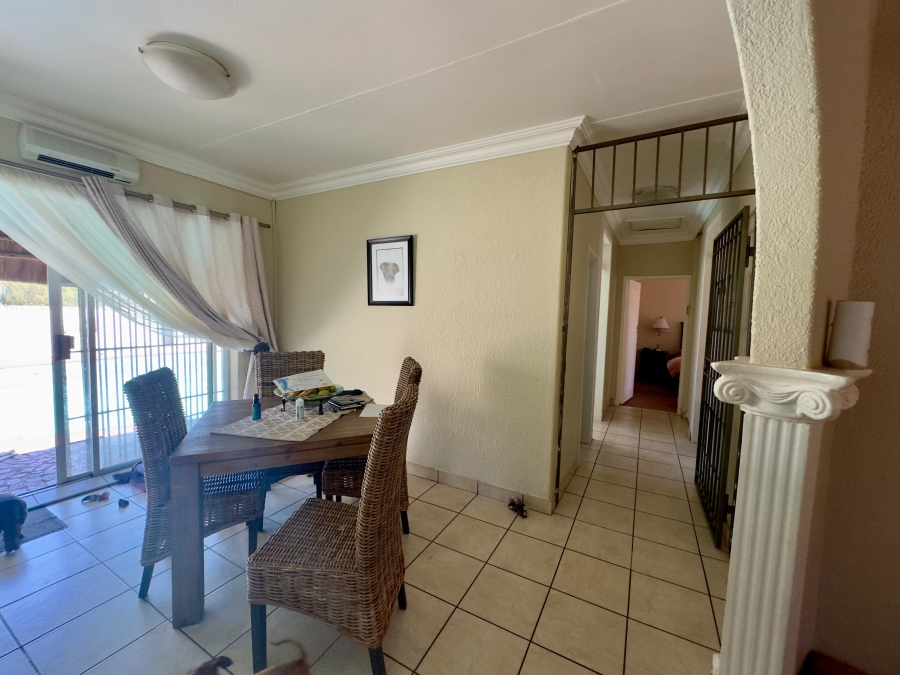 3 Bedroom Property for Sale in Dersley Gauteng