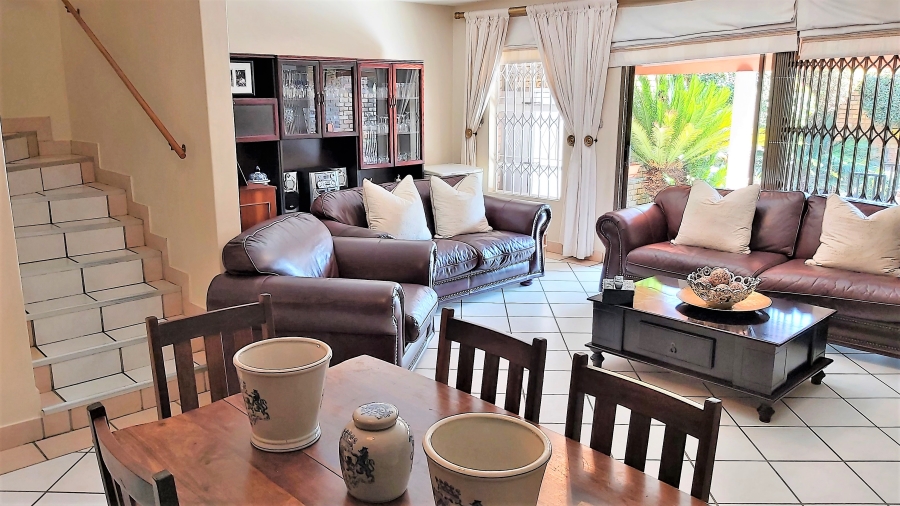 3 Bedroom Property for Sale in Rivonia Gauteng