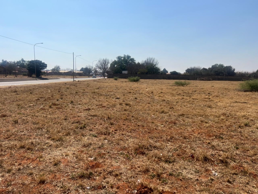 0 Bedroom Property for Sale in Kookrus Gauteng