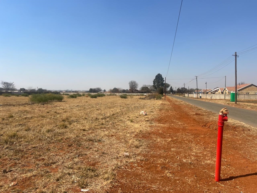 0 Bedroom Property for Sale in Kookrus Gauteng