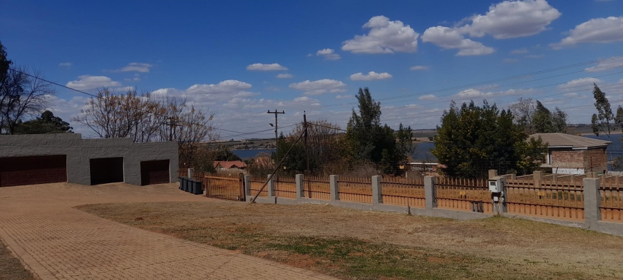 3 Bedroom Property for Sale in Bronkhorstbaai Gauteng