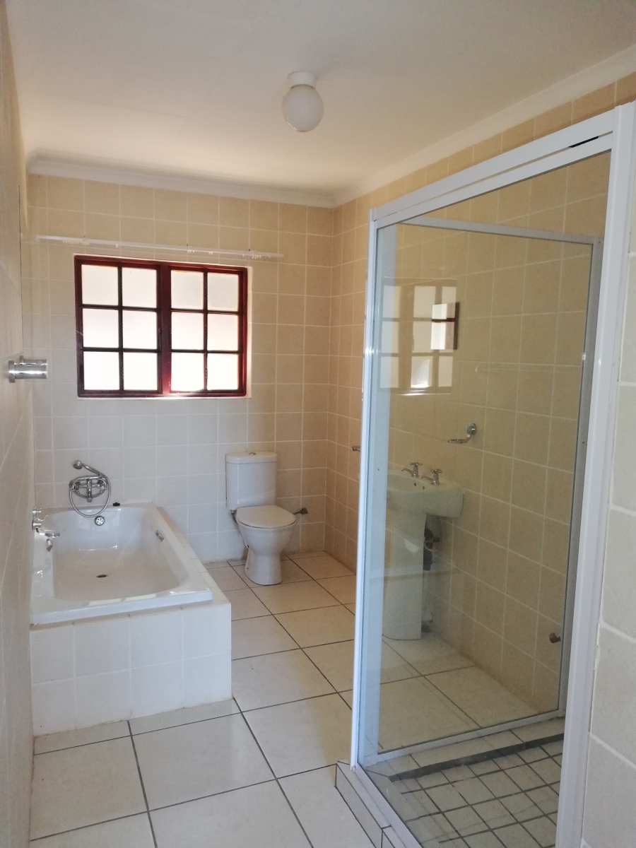 3 Bedroom Property for Sale in Bronkhorstbaai Gauteng