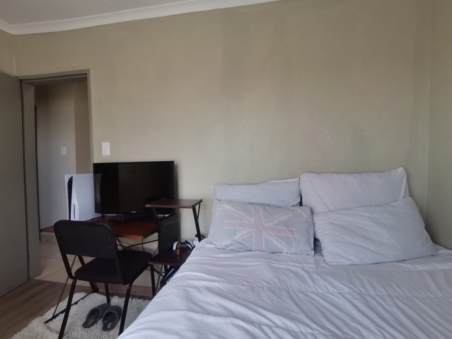 3 Bedroom Property for Sale in Albertsdal Gauteng