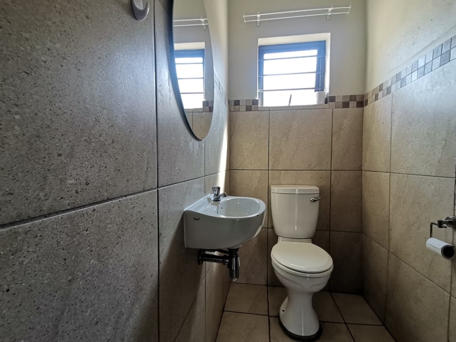 3 Bedroom Property for Sale in Albertsdal Gauteng