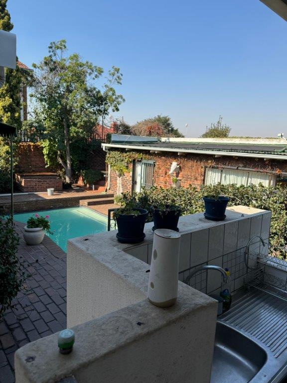 To Let 1 Bedroom Property for Rent in Kensington Gauteng