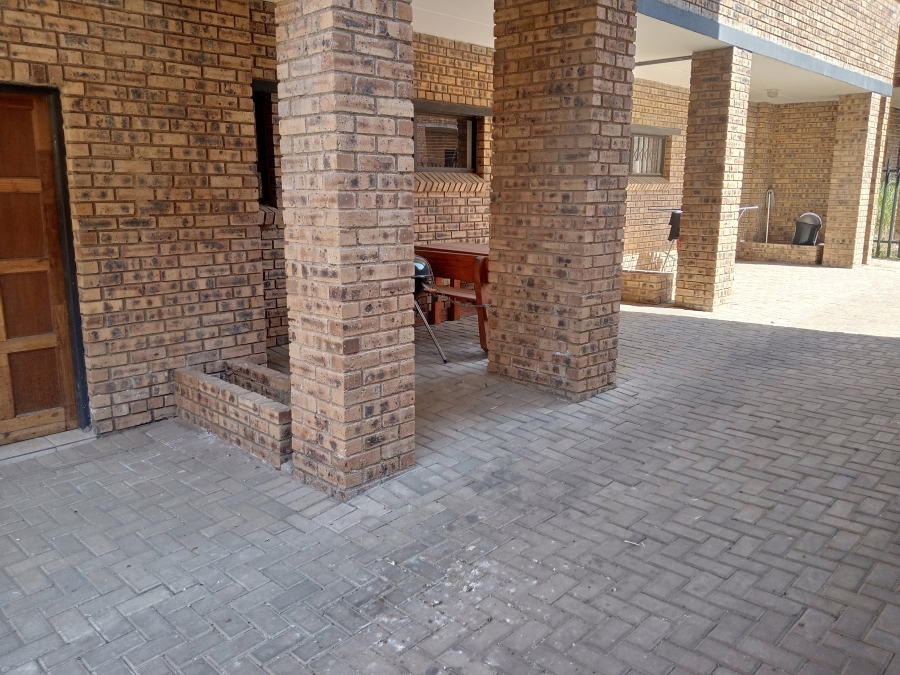 2 Bedroom Property for Sale in Witfield Gauteng