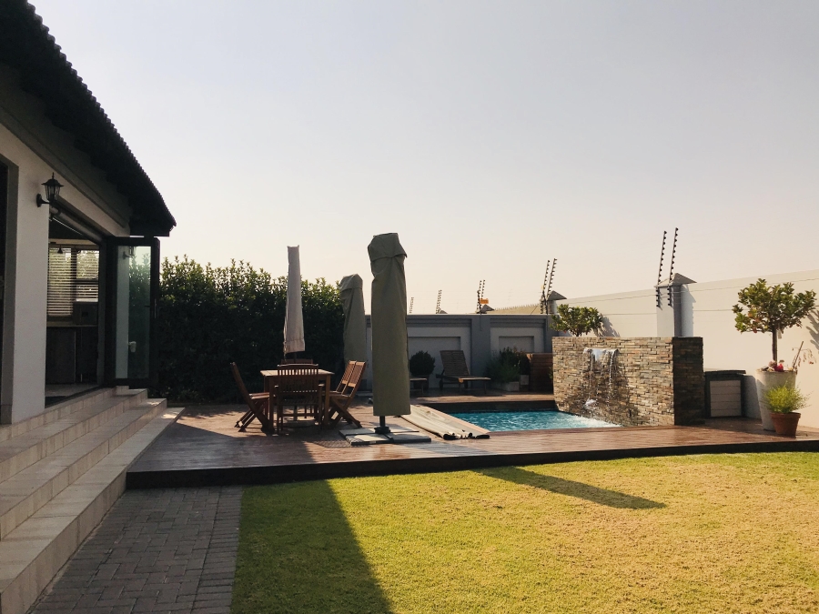 To Let 3 Bedroom Property for Rent in Helderwyk Gauteng