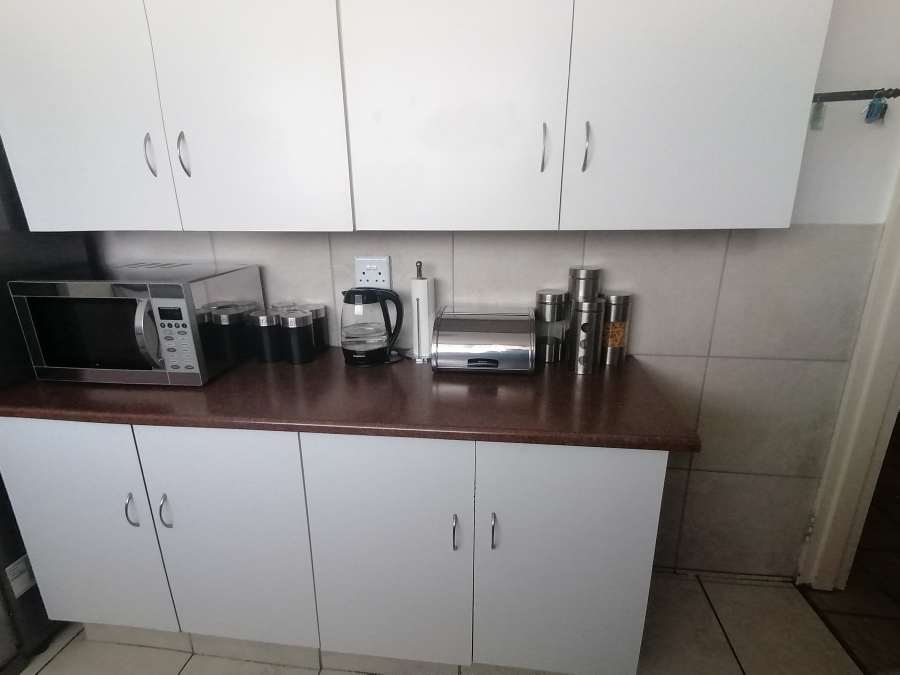 3 Bedroom Property for Sale in Morehill Gauteng