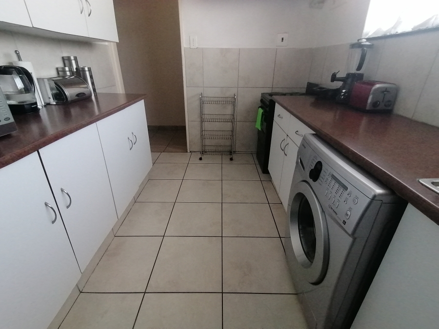 3 Bedroom Property for Sale in Morehill Gauteng