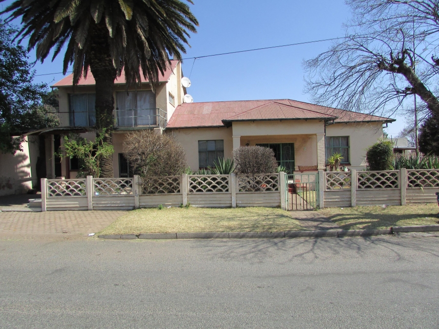 3 Bedroom Property for Sale in Randfontein Central Gauteng