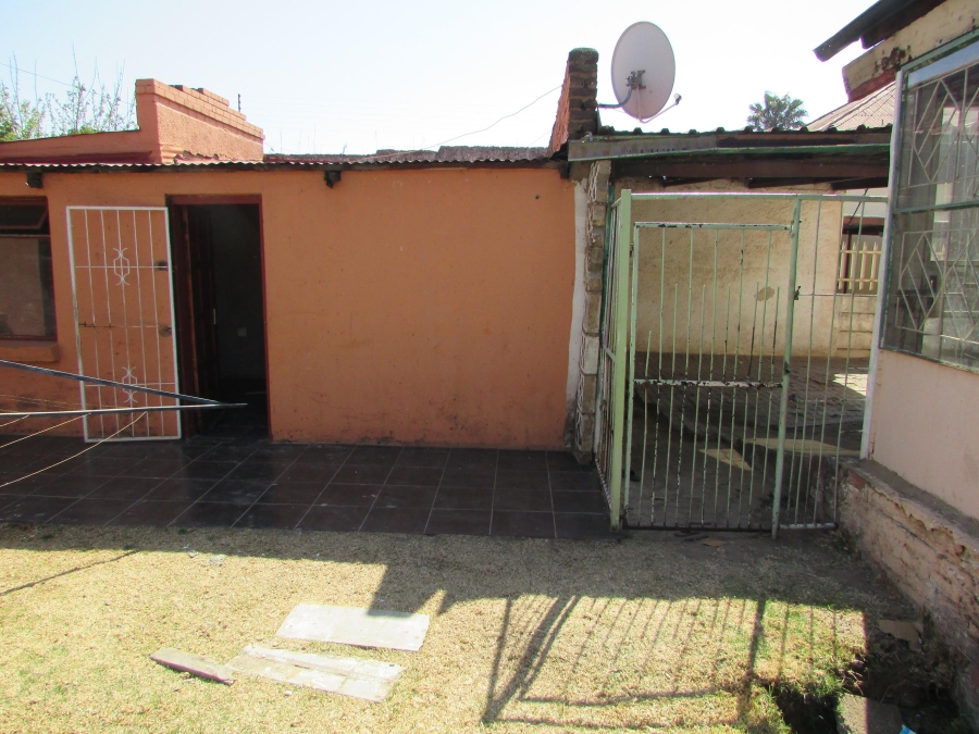 3 Bedroom Property for Sale in Randfontein Central Gauteng