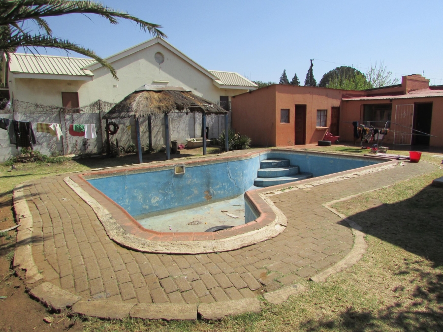 3 Bedroom Property for Sale in Randfontein Central Gauteng