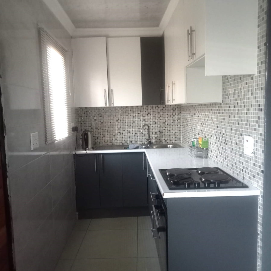 3 Bedroom Property for Sale in Windmill Park Gauteng