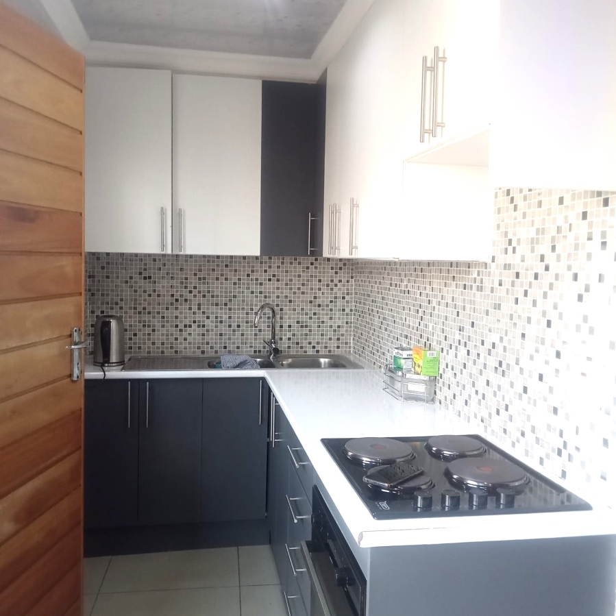 3 Bedroom Property for Sale in Windmill Park Gauteng