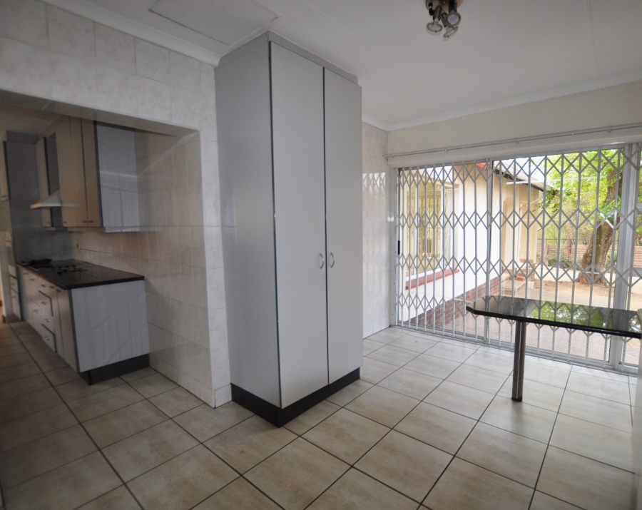 4 Bedroom Property for Sale in Vorna Valley Gauteng