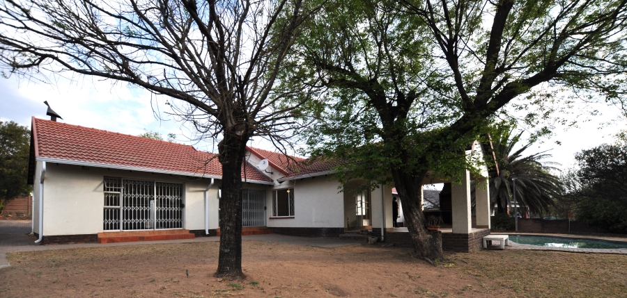 4 Bedroom Property for Sale in Vorna Valley Gauteng