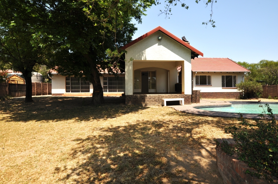 4 Bedroom Property for Sale in Vorna Valley Gauteng