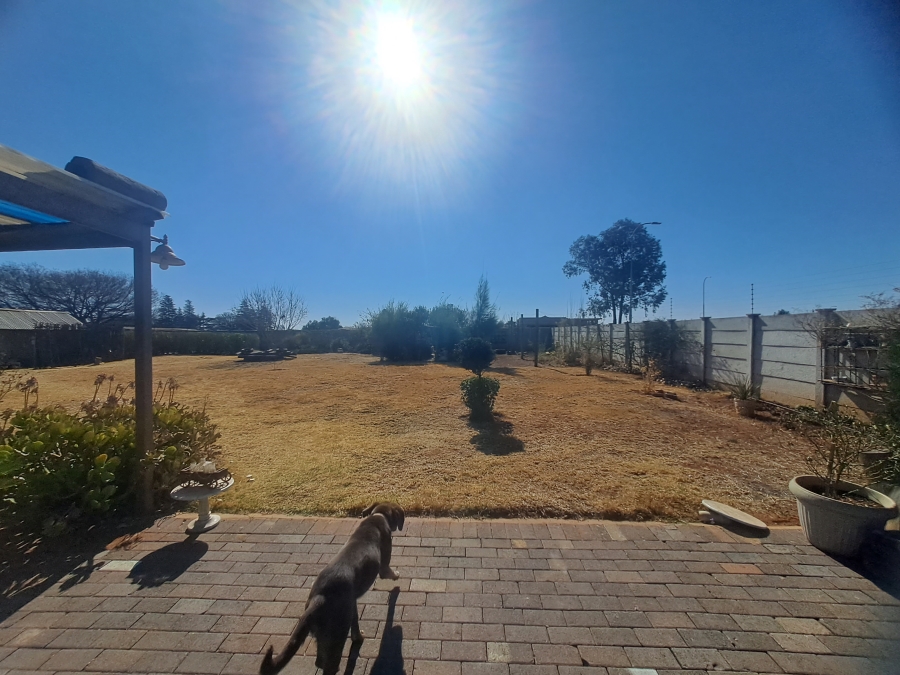 3 Bedroom Property for Sale in Kookrus Gauteng