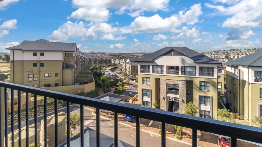 1 Bedroom Property for Sale in Waterfall Gauteng