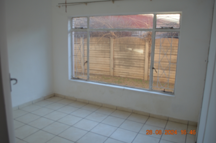 4 Bedroom Property for Sale in Three Rivers Gauteng