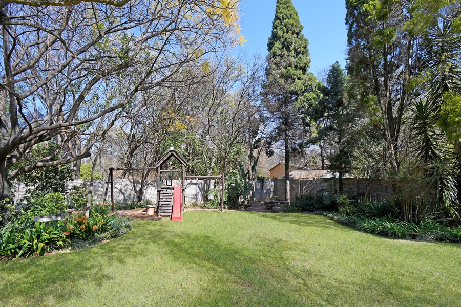 6 Bedroom Property for Sale in Bryanston Gauteng