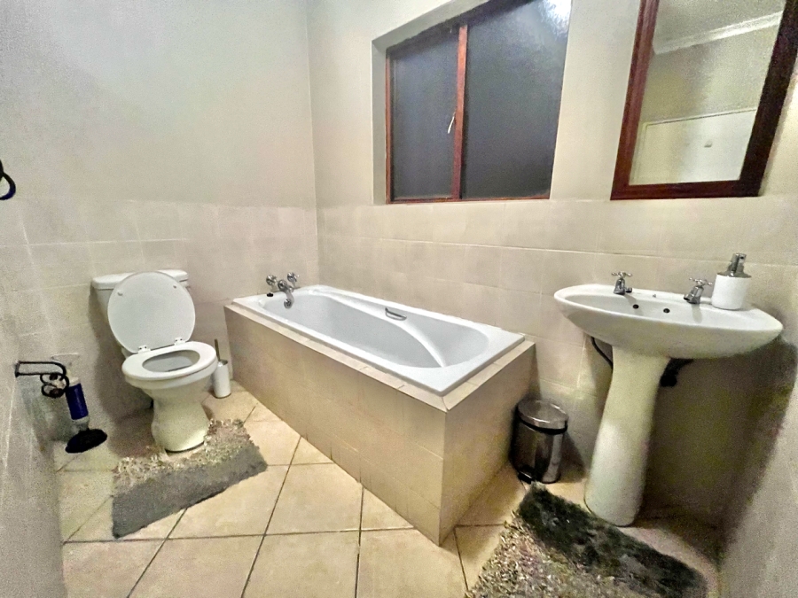 To Let 3 Bedroom Property for Rent in Summerset Gauteng