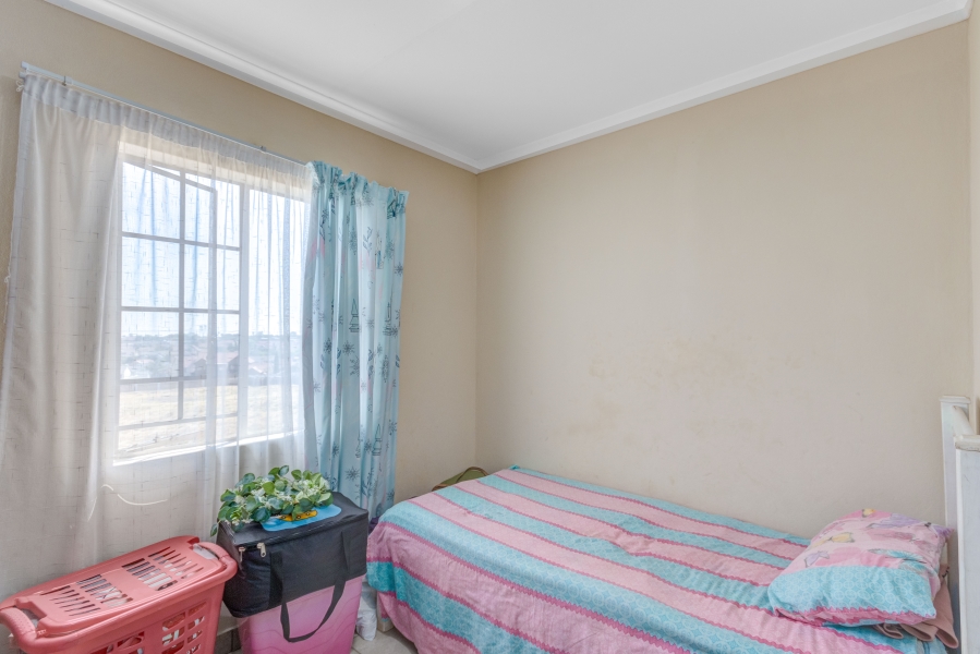 3 Bedroom Property for Sale in Kosmosdal Gauteng