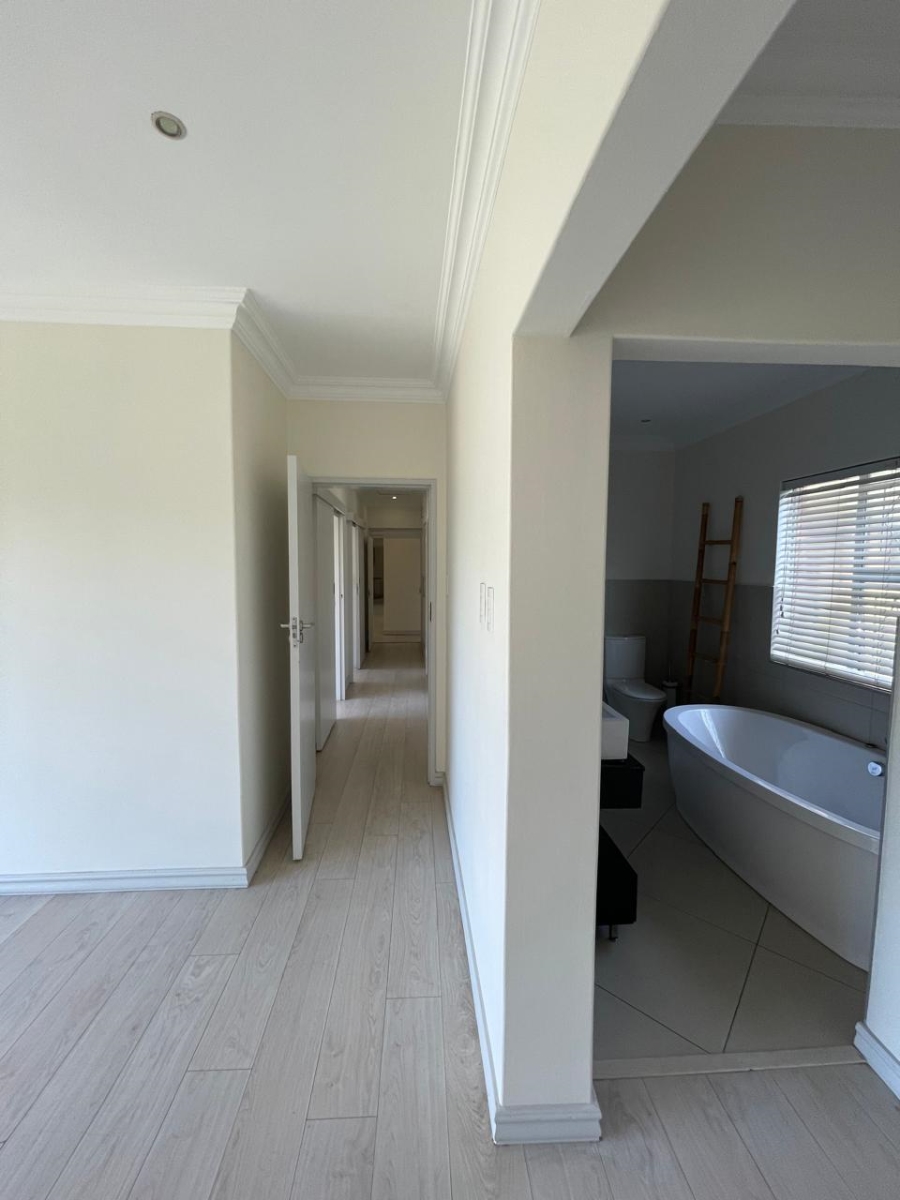 4 Bedroom Property for Sale in Sunward Park Gauteng