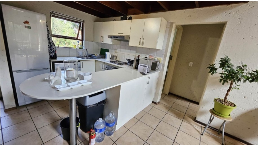 1 Bedroom Property for Sale in Sunninghill Gauteng