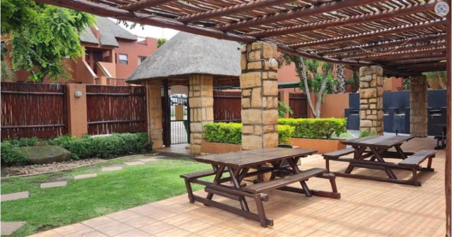 1 Bedroom Property for Sale in Sunninghill Gauteng