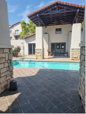 2 Bedroom Property for Sale in Sunninghill Gauteng