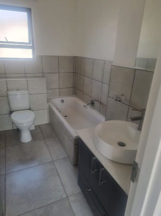 To Let 2 Bedroom Property for Rent in Sunninghill Gauteng