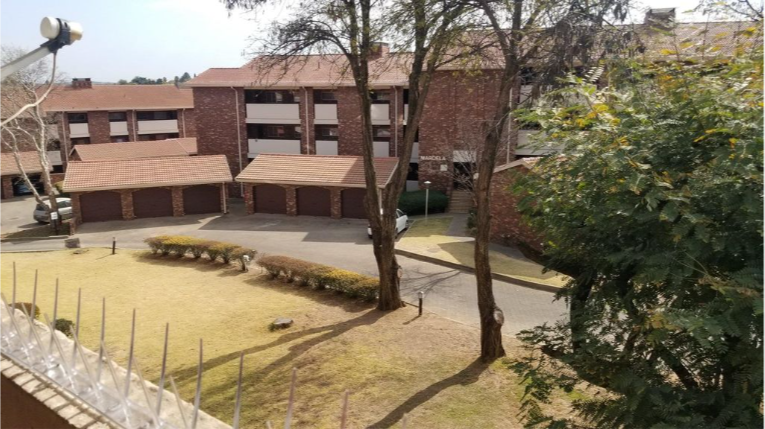 To Let 3 Bedroom Property for Rent in Sunninghill Gauteng