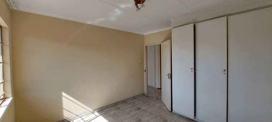 To Let 2 Bedroom Property for Rent in Alan Manor Gauteng