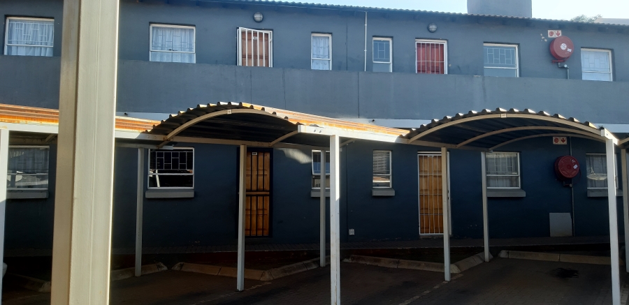 2 Bedroom Property for Sale in Pollak Park Gauteng