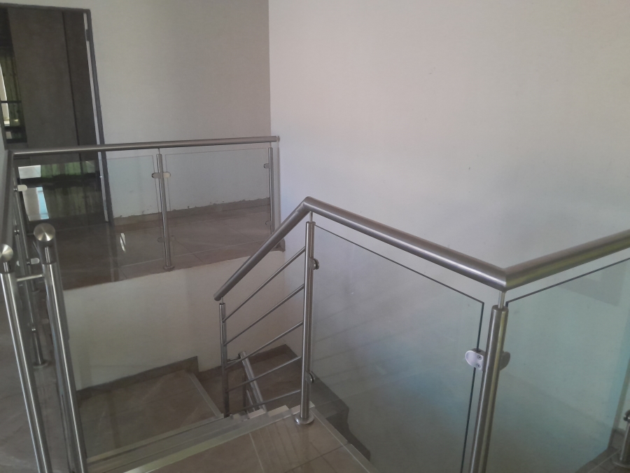 4 Bedroom Property for Sale in Mahube Valley Gauteng