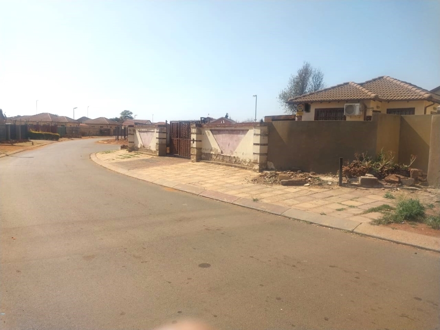 3 Bedroom Property for Sale in Dawn Park Gauteng